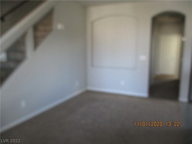 Foto del edificio - 6433 Jackson Spring Rd