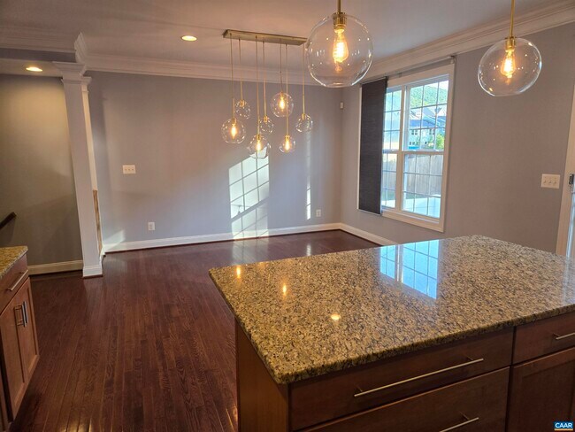 Building Photo - 2140 Avinity Loop