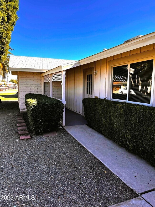 Building Photo - 10347 W Snead Dr