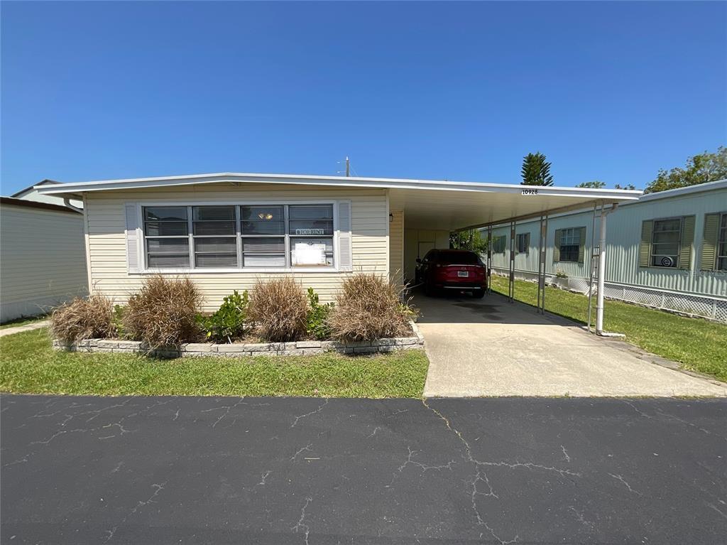 Foto principal - 10928 Poplar St NE