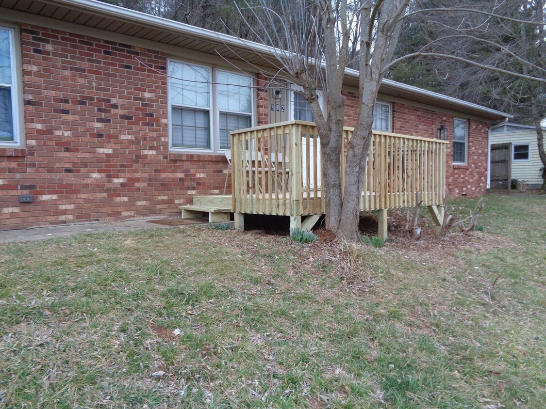 Photo - 462 Bub Teems Road