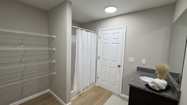 Foto del edificio - 70 ADALINE COURT