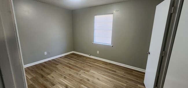 Foto del edificio - Single Family Home 3BR / 1BA