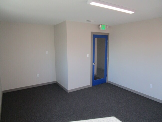 Foto del edificio - 2533 Cedar Crest Blvd