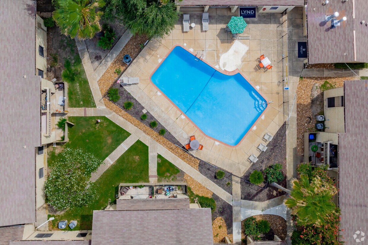 Foto principal - Forest Oaks
