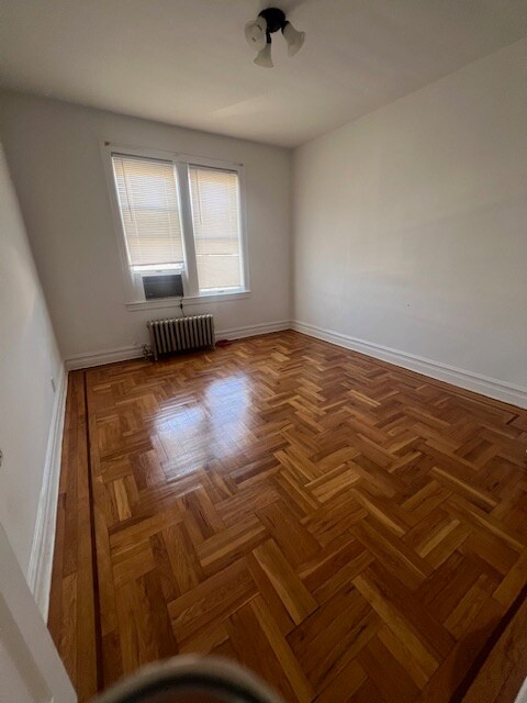 Foto del edificio - 28-10 46th St