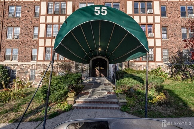 Foto del edificio - 55 Randolph Pl