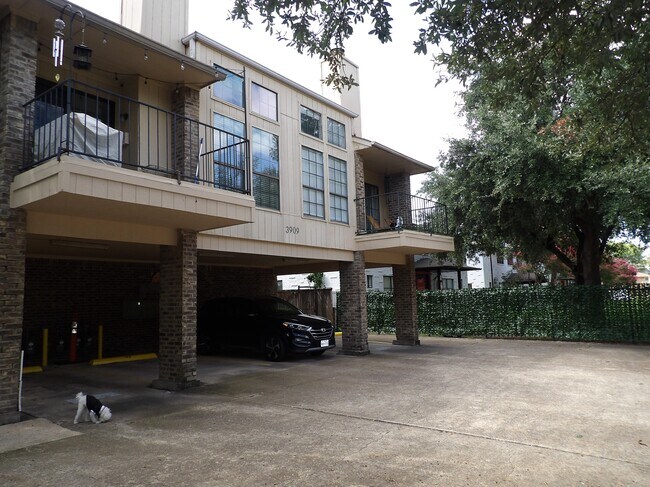 Foto del edificio - 3909 Rawlins St