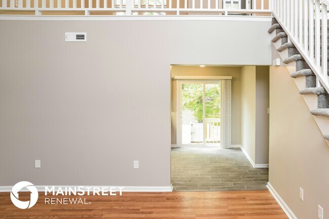 Foto del edificio - 9601 Farmridge Ln
