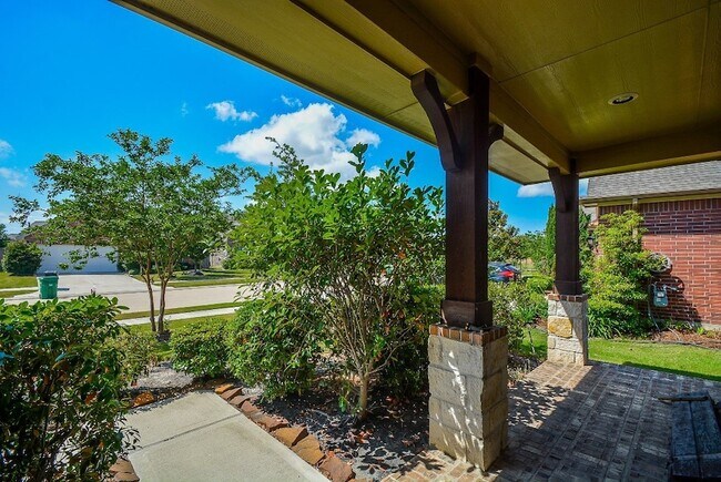 Foto del edificio - 28258 Natalie Bend Rd