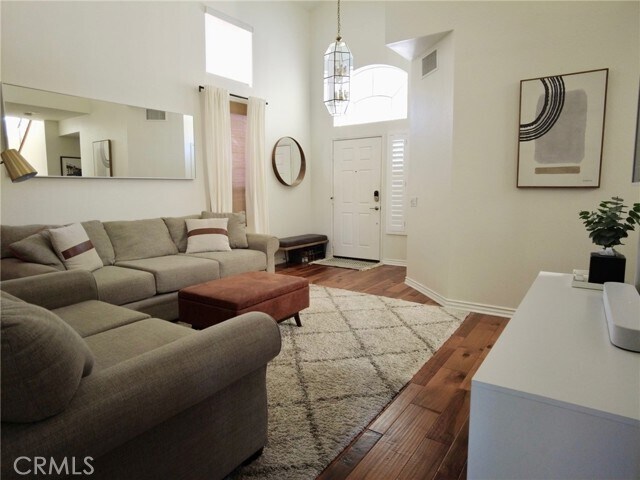 Foto del edificio - 16641 Cobalt Ct