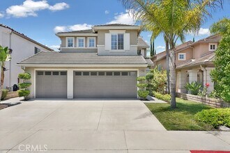Building Photo - 27585 Rosebud Way