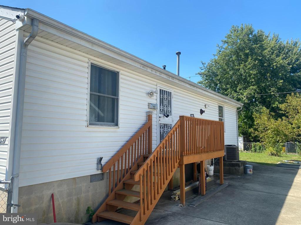 Foto principal - 321 Linden Ave