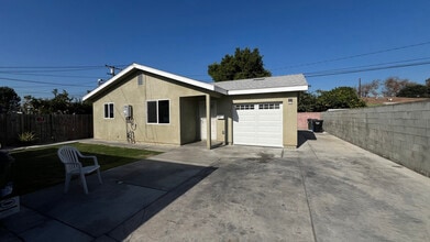 Building Photo - 6827 San Luis St