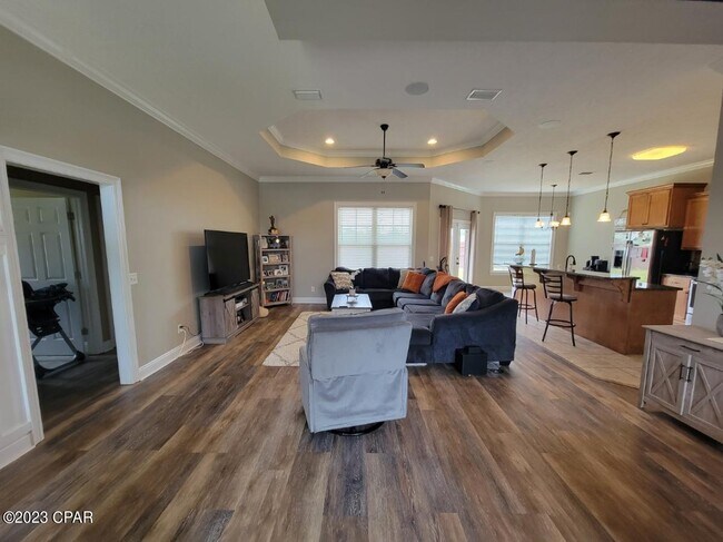 Foto del edificio - 3770 Cedar Park Ln