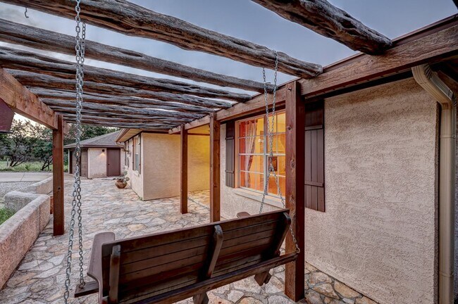 Foto del edificio - 115 Chaparral Pl W