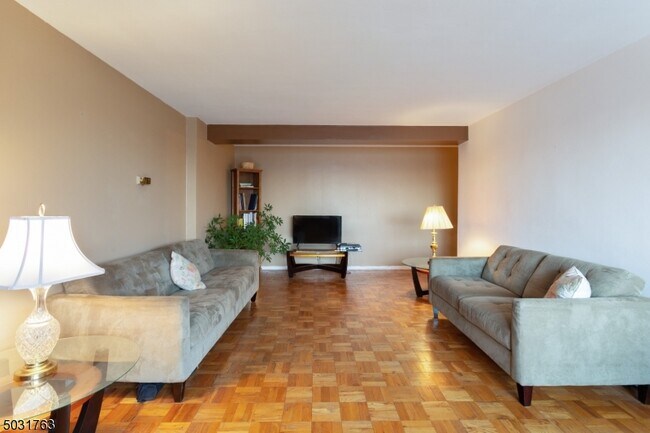 Foto del edificio - 377 S Harrison St