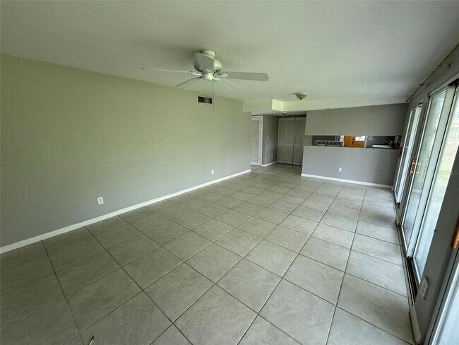 Foto del edificio - 1294 Preston St