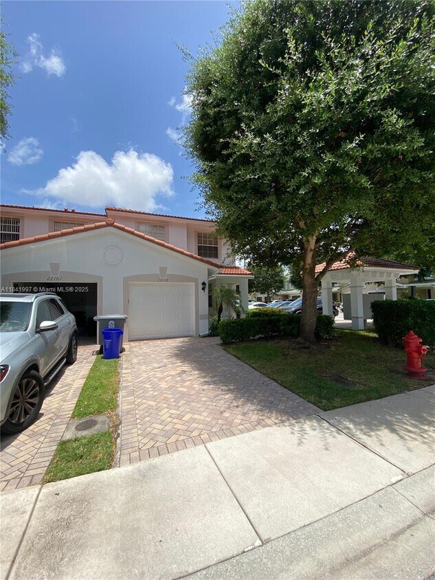 Foto principal - 22159 Majestic Woods Way