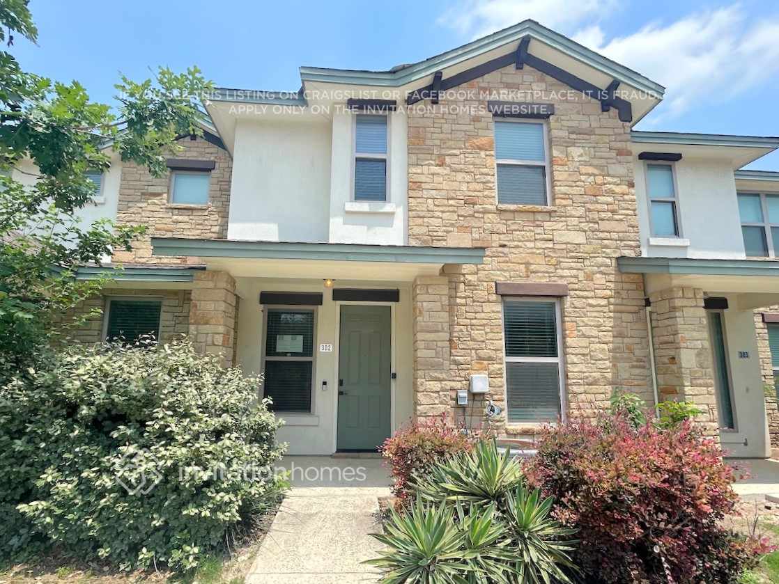 Foto principal - 179 Holly St