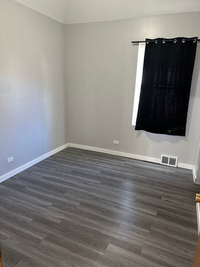 Building Photo - 1714 Morrow Ave