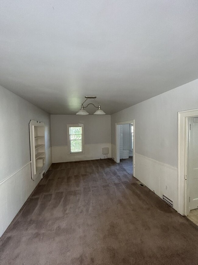 Building Photo - Welcome Home!