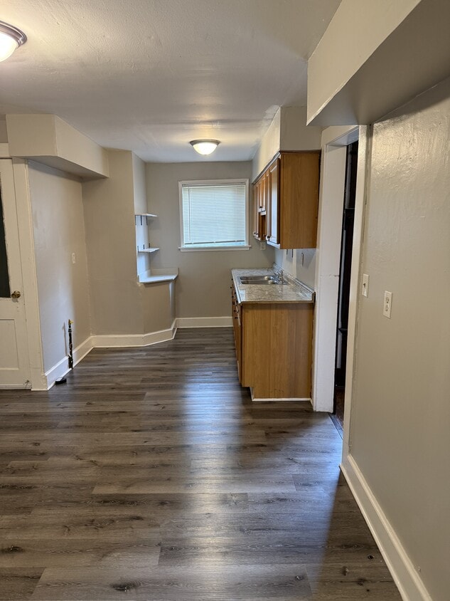 Foto principal - 2124 N 45th St