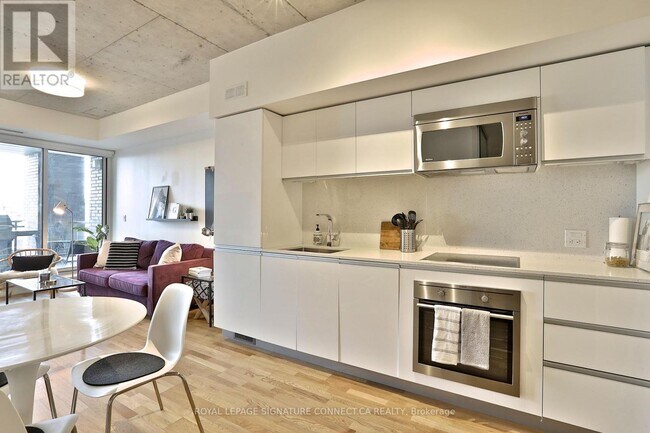 Building Photo - 20 Minowan Miikan Ln