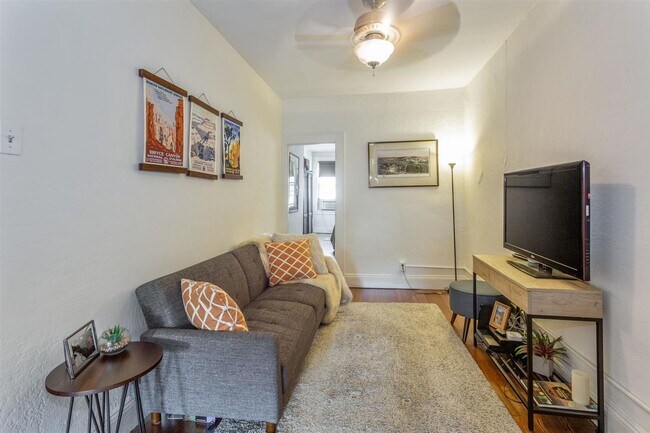 Foto del edificio - 532 Adams St