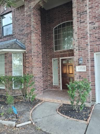 Building Photo - 12727 Laurel Falls Ln