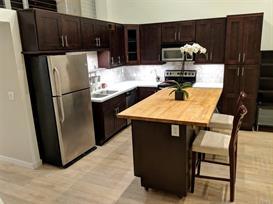 Foto del edificio - 630 W 6th St