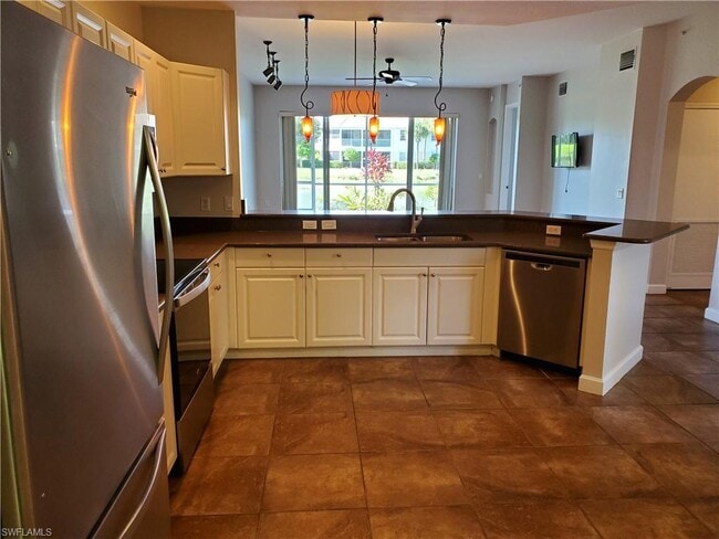 Building Photo - 3052 Horizon Ln