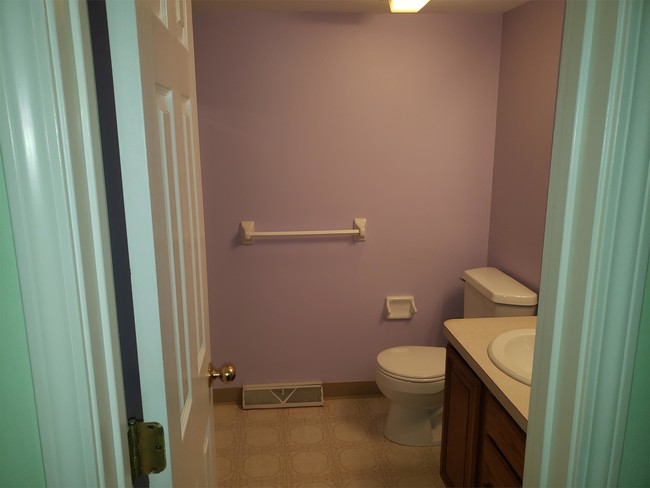Building Photo - 46 Olde Stone Ln