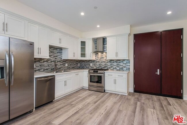 Foto del edificio - 1237 S Holt Ave