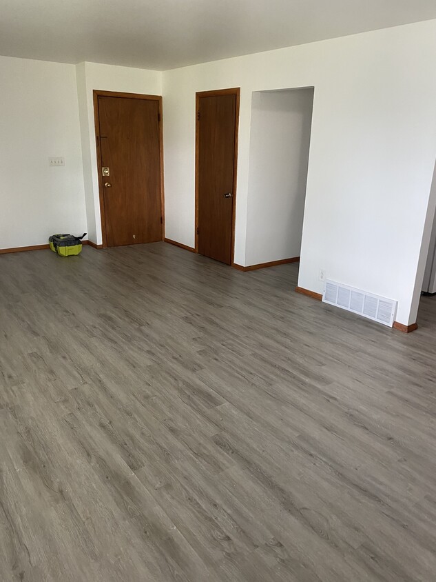 Foto principal - 5020 S 14th St