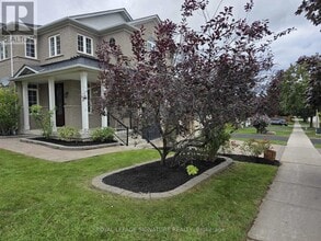 Building Photo - 267 Laurentian Ave