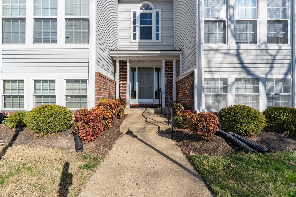 Foto principal - 9355 Kempton Manor Ct