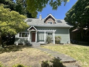 Building Photo - 3114 W Elmore St