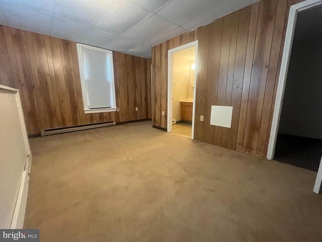 Building Photo - 15413 Norwood Ave