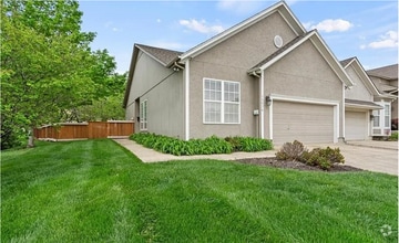 Building Photo - 15574 Floyd Ln