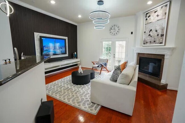 Foto del edificio - 5625 Dolores St