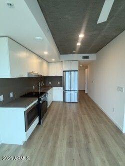Foto del edificio - 777 N Central Ave