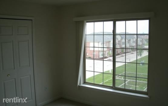 Foto principal - 14102 Lakeside Blvd N