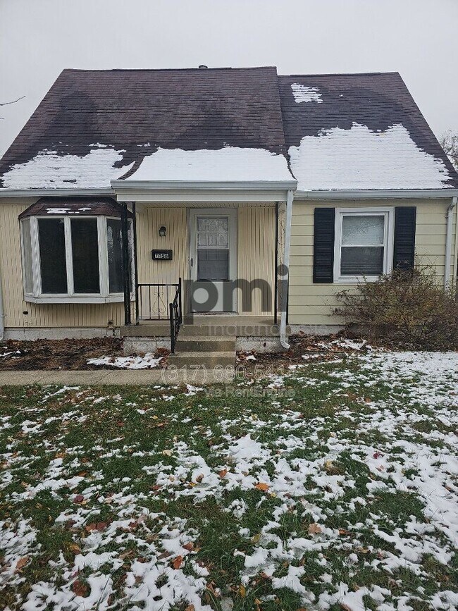 Foto del edificio - 7056 Caroline Ave