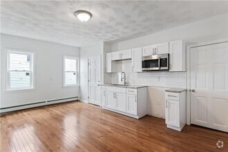Building Photo - 418-418 Admiral St