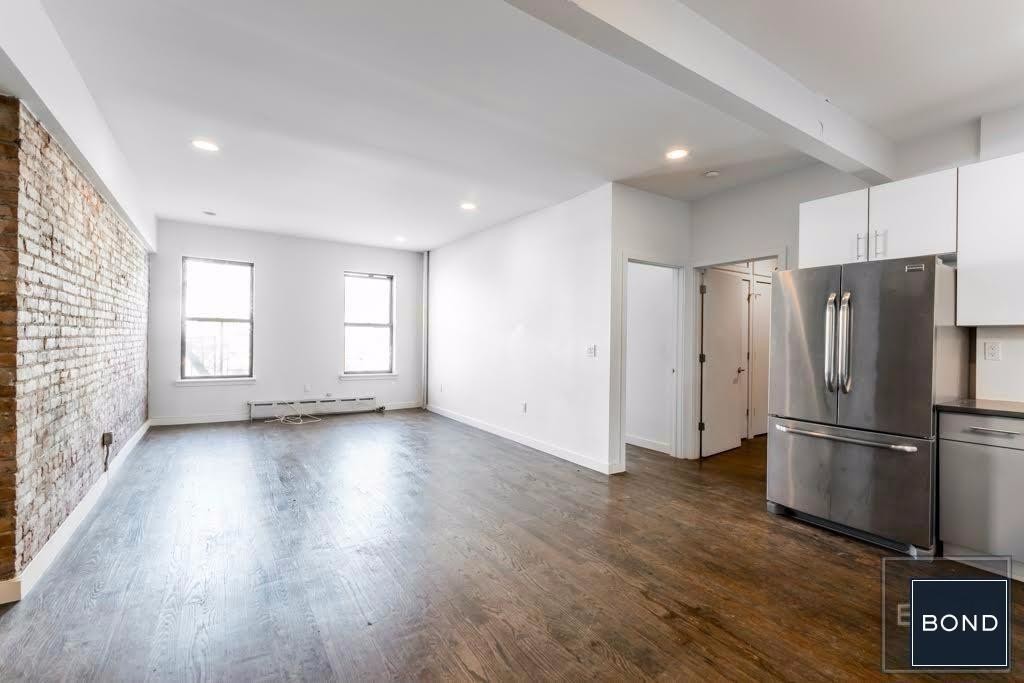 Foto principal - 3671 Broadway