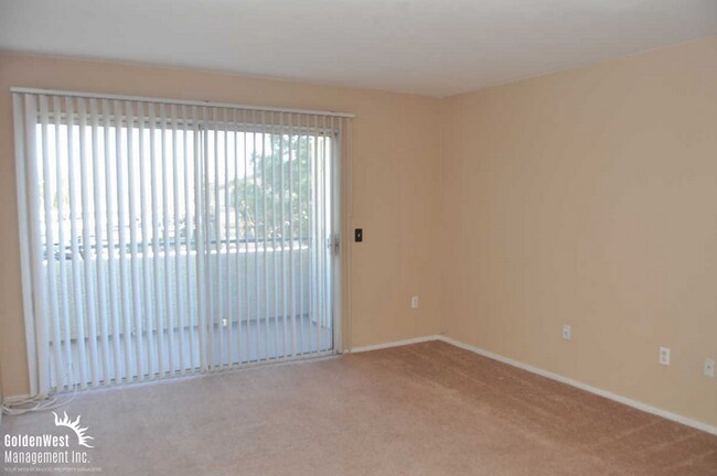 Foto del edificio - Discover this 2Bdm 2Ba Condo in a Serene G...