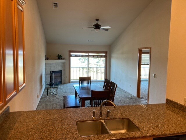 Building Photo - 29182 Kerber Dr