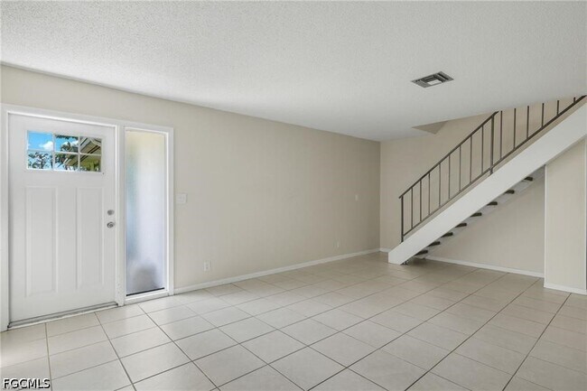 Building Photo - 3300 Royal Canadian Trace