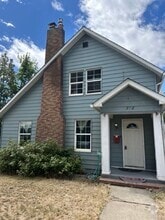 Building Photo - 318 G St